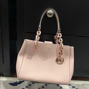 Michael Kors Crossbody Bag